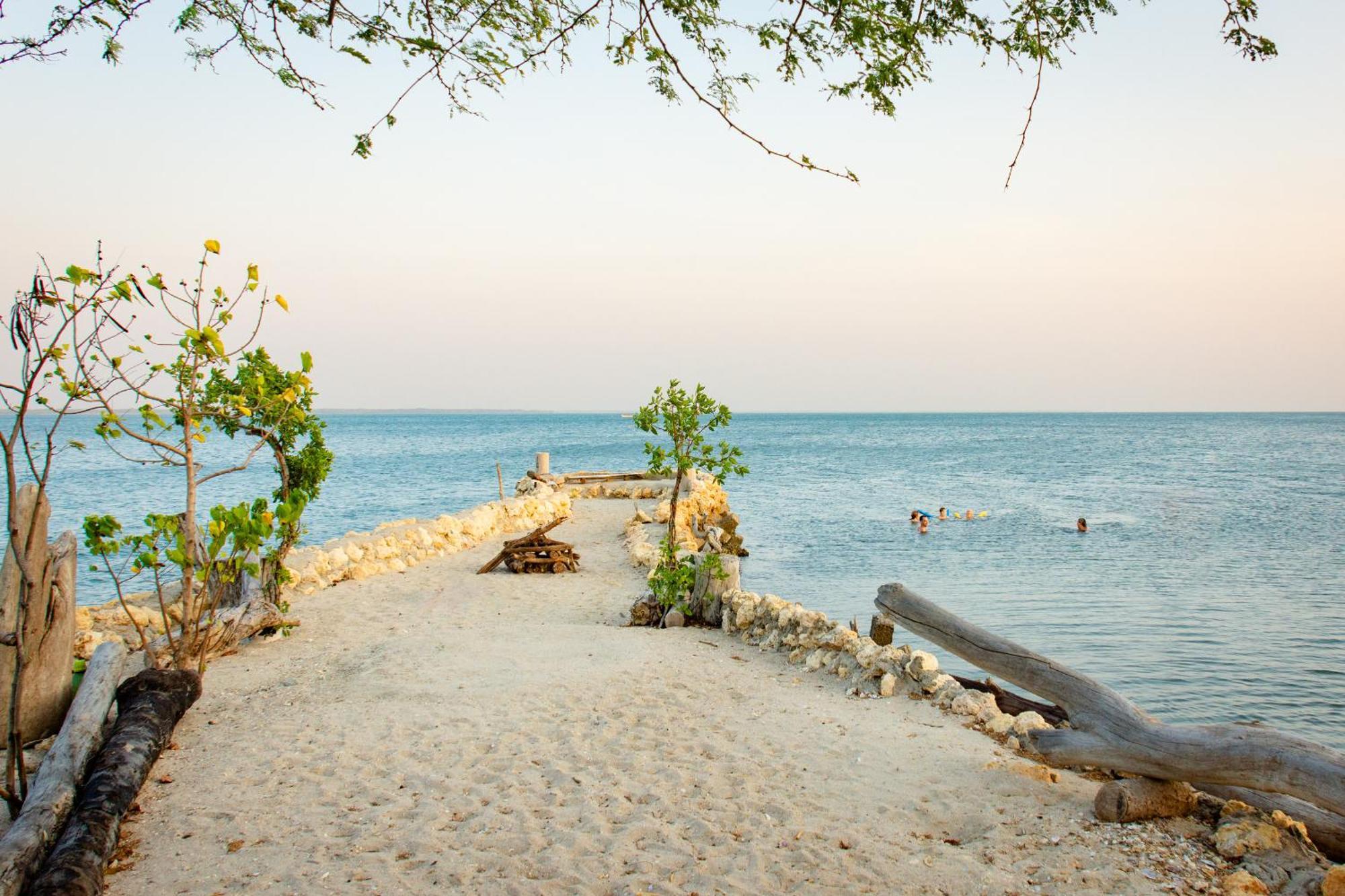 Hotel Playa Manglares Isla Baru Santa Ana  Kültér fotó